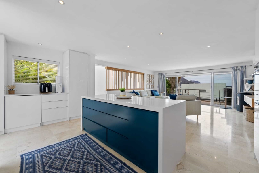 4 Bedroom Property for Sale in Camps Bay Western Cape